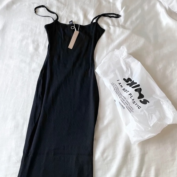 Skims dress - Picture 4 of 6